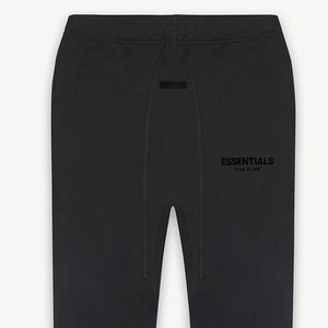 Fear of God- Essentials RELAXED SWEATPANTS - STRETCH LIMO